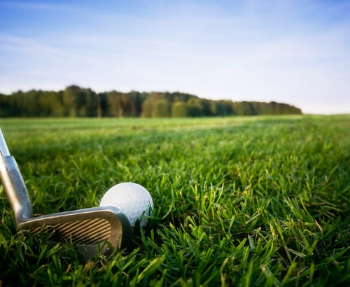 golf-club-with-ball